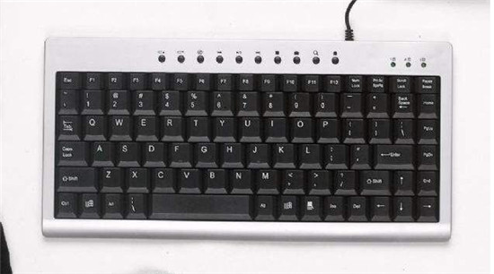 电脑键盘错乱了怎么办?台式电脑键盘按键错乱怎么调回来