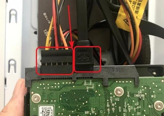 旧硬盘怎么加到新电脑上用?旧机械硬盘装到新台式电脑方法步骤