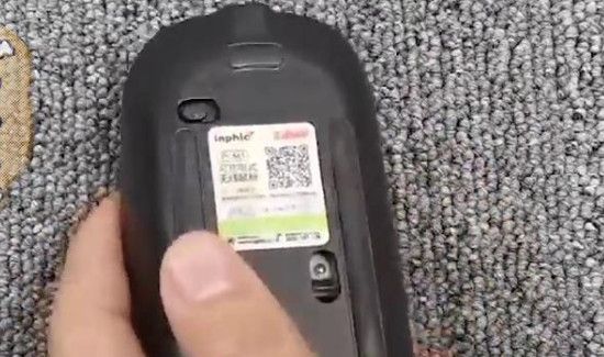 无线鼠标怎么充电