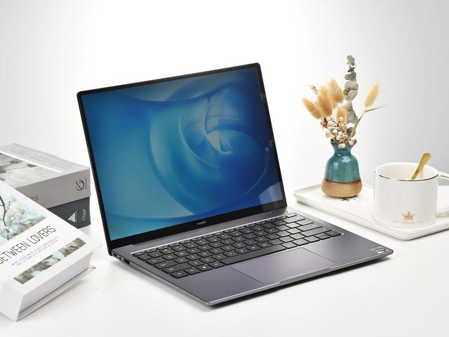 华为MateBook 14 2020锐龙版屏幕性能评测分享