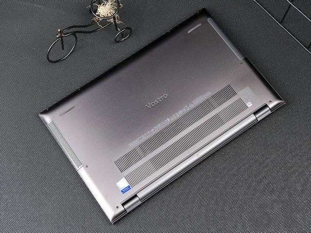 戴尔Vostro成就7000商务本评测介绍