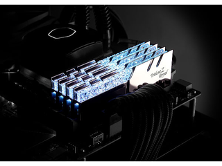 电脑内存8g和16g的区别玩游戏