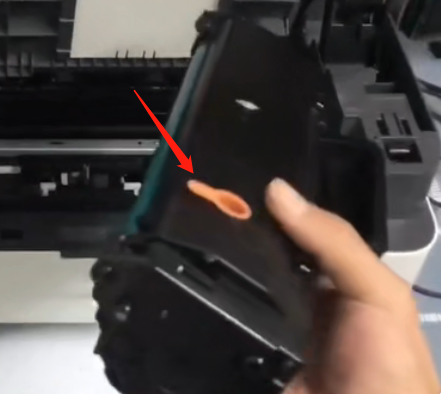 惠普136w打印机加碳粉