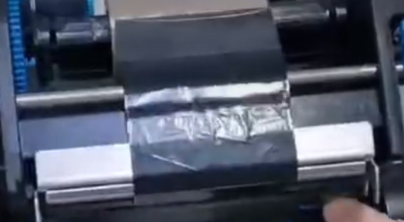 得实打印机怎么换色带