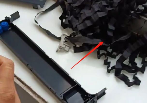 oki打印机怎么换色带