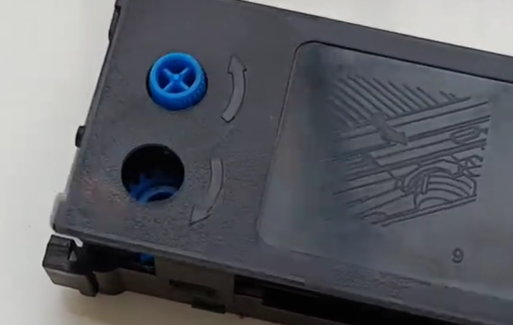 oki打印机怎么换色带