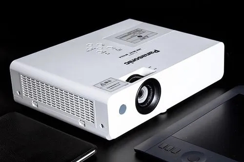 投影仪连接笔记本电脑后画面不显示