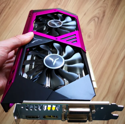 盈通rx590怎么样