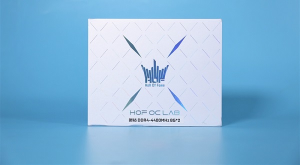 名人堂HOF OC Lab皑钻DDR4-4400评测跑分参数介绍