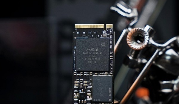 西部数据 SN850X 2TB评测跑分参数介绍