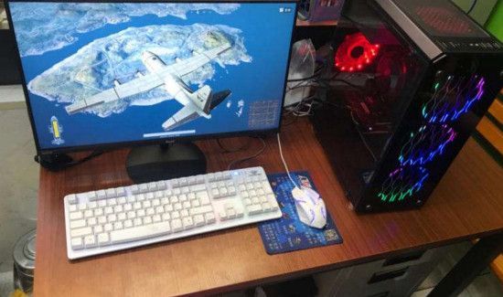 电脑主机启动一下又灭