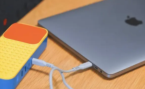 macbookpro充不进去电怎么办