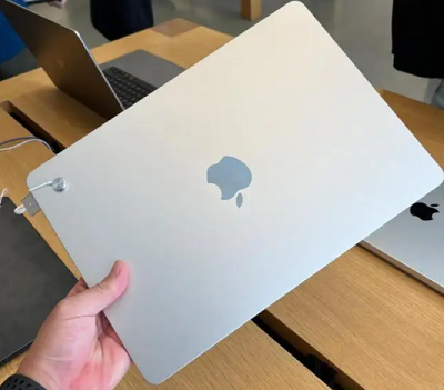 macbookairm1和m2区别