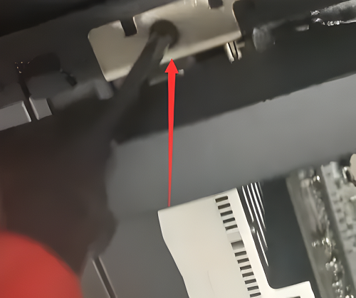 微星3060ti怎么从主机上拆下来