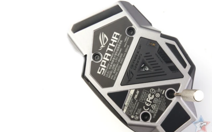 华硕鼠标怎么换电池