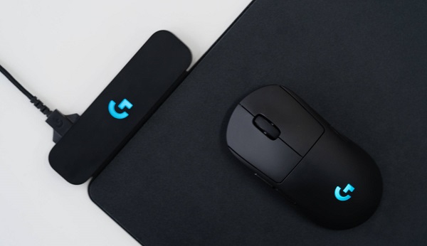 打游戏罗技鼠标哪个型号好用