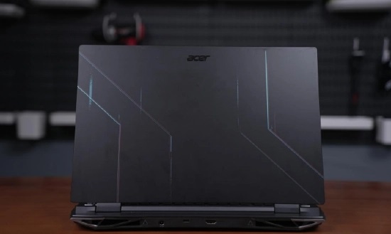 性价比高的笔记本电脑排行榜前十名