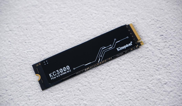 西数sn850x和金士顿kc3000哪个好