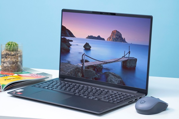 联想小新重装系统原因