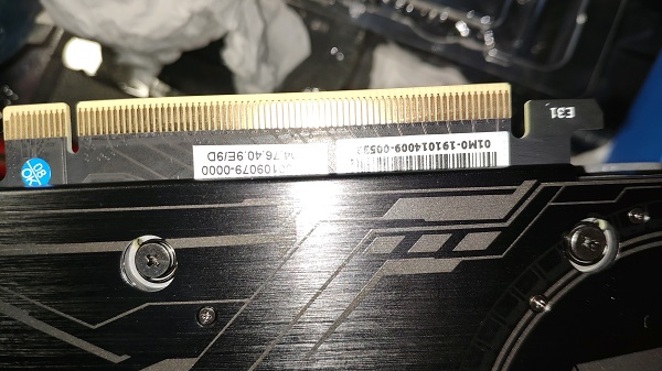 显卡金手指怎么看使用痕迹