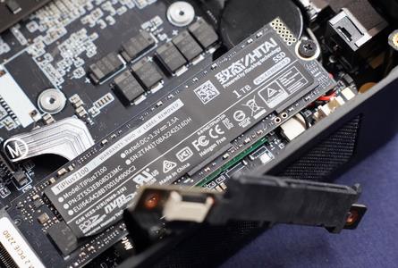 致态tiplus7100要加散热贴吗