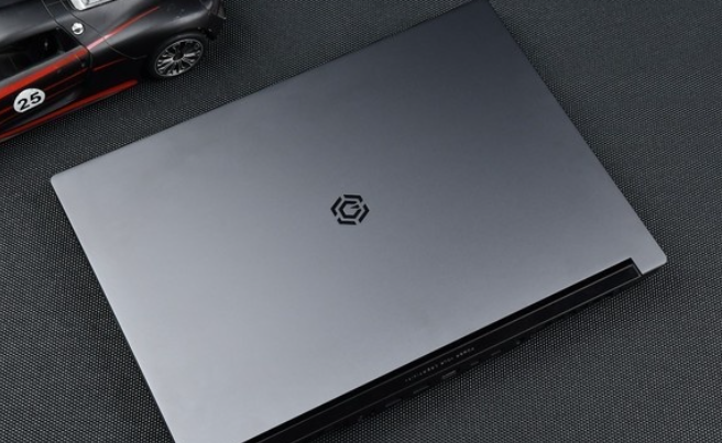 红米gpro和拯救者r9000p哪个好