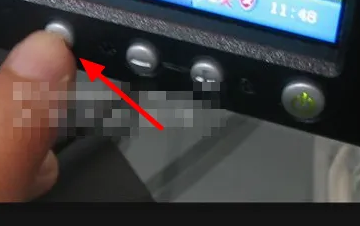 戴尔显示器工程模式进入方法