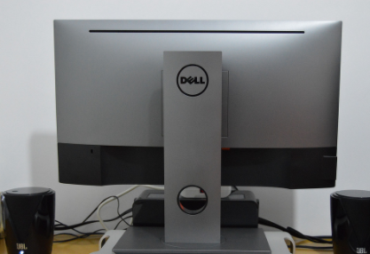 戴尔显示器no hdmi cable解决办法