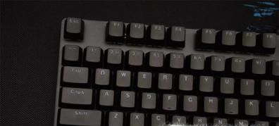 机械键盘如何调节灯光