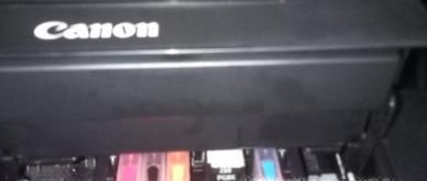 佳能原装墨盒怎么加墨