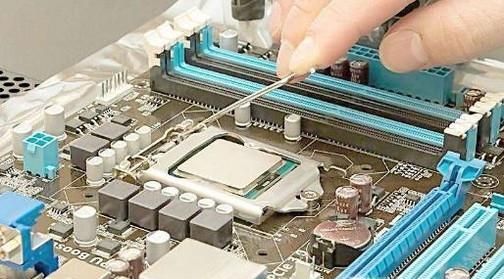 主板买什么样的好？