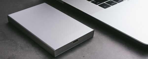 移动硬盘和固态硬盘的区别 固态硬盘与移动硬盘有哪些区别