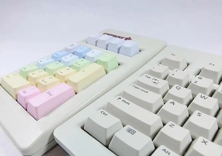 薄膜键盘更像哪个轴