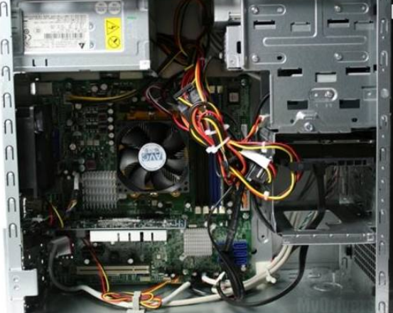 显示器显示无信号是什么原因