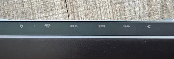 拯救者r9000p2023款接口怎么样