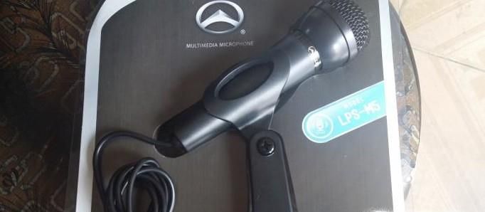 电脑麦克插上电流声很大的解决办法