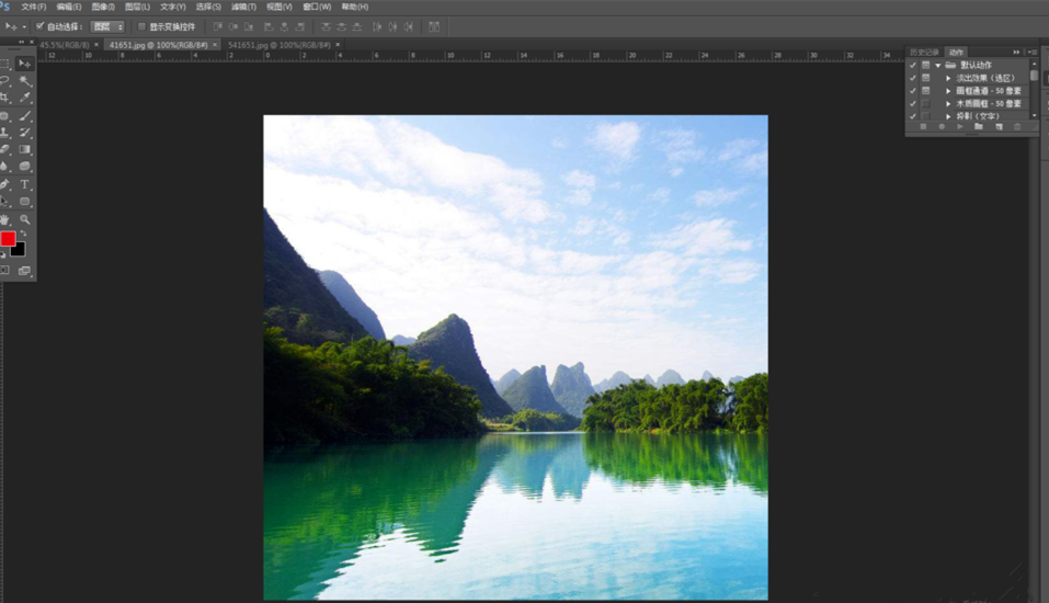 PS怎么完美拼接两张图片_拼接图片方式简介