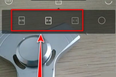 轻颜相机比例参考