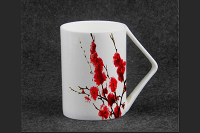 Photoshop给杯子贴图的图文操作方法