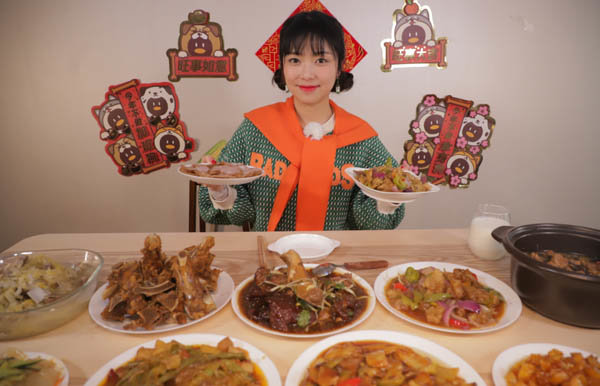 大胃王朵一入驻斗鱼？9月1日强势开播