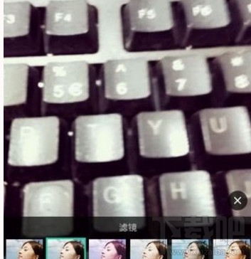 激萌faceu怎么合并几段视频？