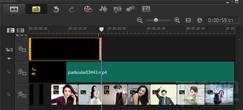 会声会影x8如何在模板之间添加素材？