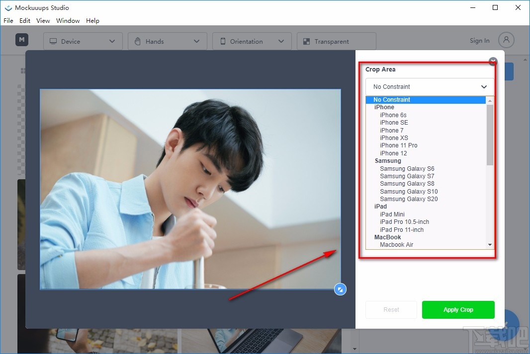 Mockuuups Studio制作海报的方法