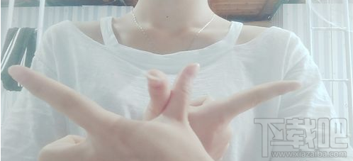 抖音手指舞音乐是什么 抖音爱心手指舞教程图文详解